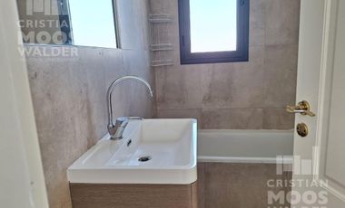 Excelente Casa en Puertos del Lago