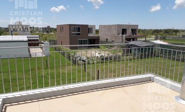 Excelente Casa en Puertos del Lago
