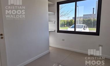 Excelente Casa en Puertos del Lago