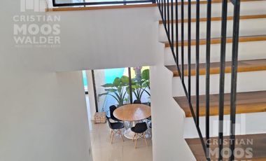 Excelente Casa en Puertos del Lago