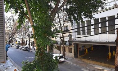 Piso Quintana y Parera Estilo Francés. 3 amb con dependencias o 3º dormitorio
