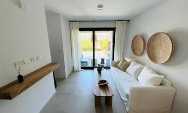Departamento de 3 ambientes CON DETALLES DE CATEGORÍA en venta, en San Isidro.