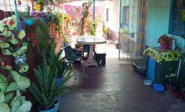 Casa - Claypole