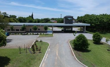 Lote en Barrio Privado Saint Joseph Longchamps