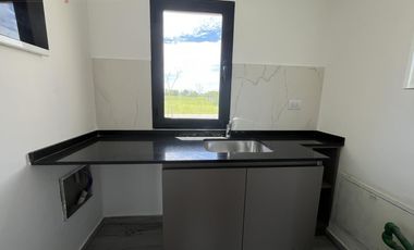 Casa a estrenar equipada c/pileta San Ramiro, Pilar del Este - Mallmann Propiedades