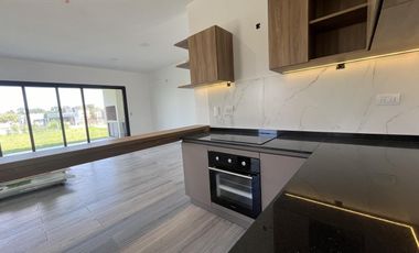 Casa a estrenar equipada c/pileta San Ramiro, Pilar del Este - Mallmann Propiedades