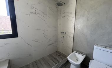Casa a estrenar equipada c/pileta San Ramiro, Pilar del Este - Mallmann Propiedades