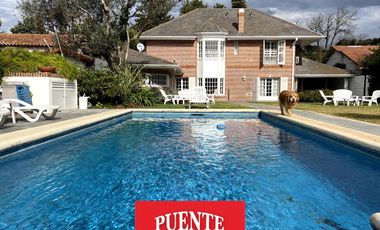 Importante Chalet en Venta en Monte Grande sobre lote de 1400 m2