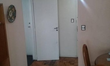 Departamento 4 ambientes con balcón - Lanús Oeste