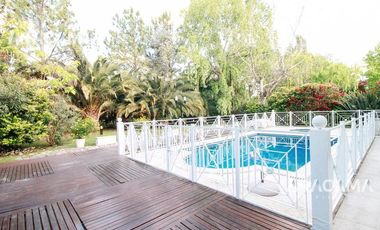 Casa en venta en Solar del bosque - Canning