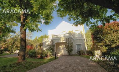 Casa en venta en Solar del bosque - Canning