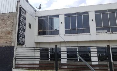 LOCAL EN MORENO COLECTORA ACCESO OESTE KM 33.300