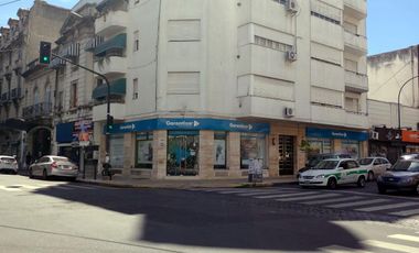 Local en venta en La Plata