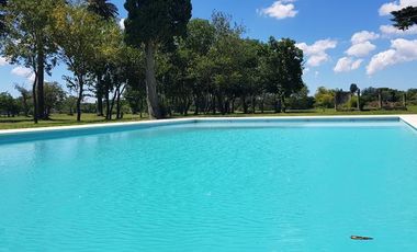 Lote en Barrio Privado Saint Joseph Longchamps