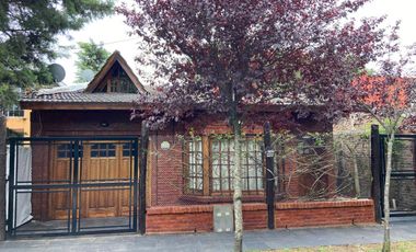 Casa en Ezeiza, varela 1222