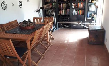 Casa 3 ambientes a la venta  - Moron