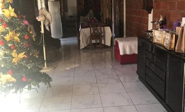 Casa - Villa Primera