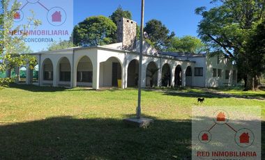 Casa - Colonia Adela