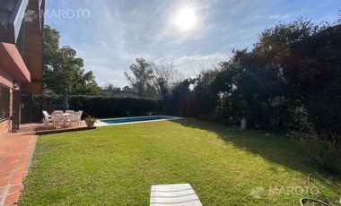 CASA EN VENTAY ALQUILER  EN LOS HORNEROS C.C. - MAROTO PROPIEDADES-