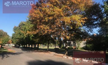CASA EN VENTAY ALQUILER  EN LOS HORNEROS C.C. - MAROTO PROPIEDADES-