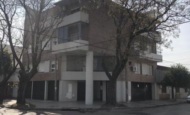 Departamento 3 dormitorios en Barrio Cinco Esquinas