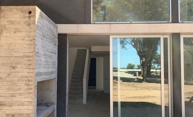 Departamento 2 dormitorios Vista al Rio en complejo premium Barranca Buen Aire