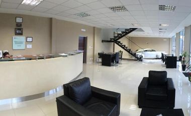 EXCELENTE LOCAL COMERCIAL Y NAVE INDUSTRIAL EN UBICACIÓN CON BUENOS ACCESOS, Camino Presidente Juan Domingo Peron 351, Lomas de Zamora Oeste.