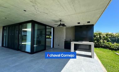 Casa en venta en  Barrio Costas al Agua - 5 dormitorios