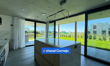 Casa en venta en  Barrio Costas al Agua - 5 dormitorios