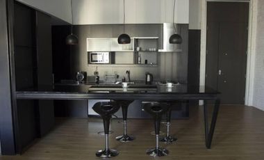 Venta de Loft amoblado apto profesional con cochera doble. Edificio de gran categoria