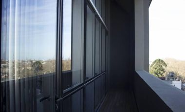 Venta de Loft amoblado apto profesional con cochera doble. Edificio de gran categoria