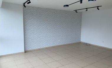 Apartamento en venta PH Sol del Este - Costa del Este (BO)