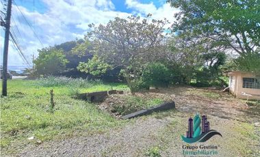 VENDO CASA COMERCIAL 1000MTS ALTO BOQUETE