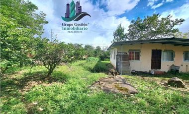 VENDO CASA COMERCIAL 1000MTS ALTO BOQUETE