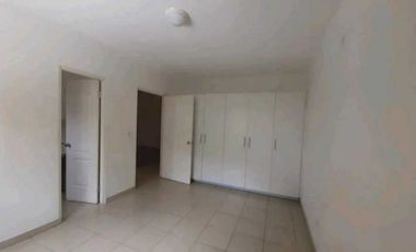 EDIFICIO EN EL INGENIO PARA INVERSION 459M2 A PASOS DEL METRO