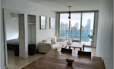 SE ALQUILA  APARTAMENTO EN AVENIDA BALBOA CON VISTA AL MAR