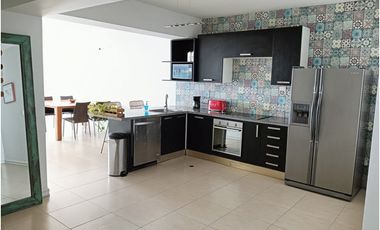 SE ALQUILA  APARTAMENTO EN AVENIDA BALBOA CON VISTA AL MAR