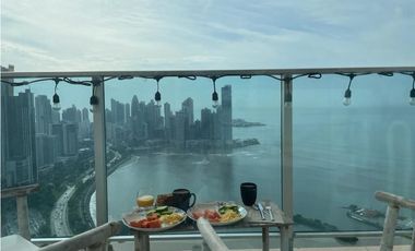 SE ALQUILA  APARTAMENTO EN AVENIDA BALBOA CON VISTA AL MAR