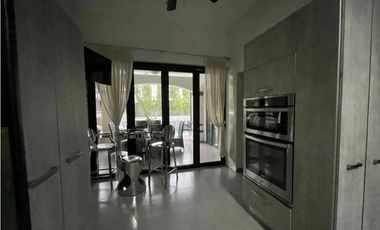 Venta de casa en Costa del Este