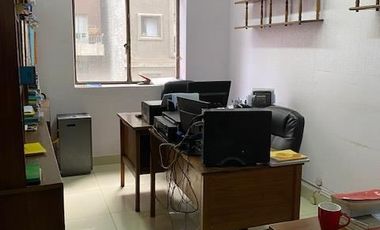 Oficina en Arriendo en E34319 - Venta o Arriendo Oficina Paseo Bulnes Santiago - 9Priv-4B1E