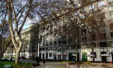 Oficina en Arriendo en E34319 - Venta o Arriendo Oficina Paseo Bulnes Santiago - 9Priv-4B1E