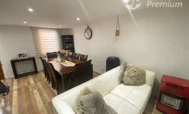 Casa en Venta en Bernardo Ohiggins - Lo Ovalle