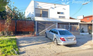 Casa en Venta en Bernardo Ohiggins - Lo Ovalle