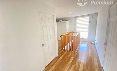 Casa en Venta en Bernardo Ohiggins - Lo Ovalle