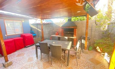 Casa en Venta en Bernardo Ohiggins - Lo Ovalle