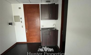 Oficina en Arriendo en Av. Las Condes Esquina Av. Las Tranqueras