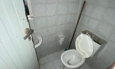Casa de tres ambientes en alquiler, APTO COMERCIAL