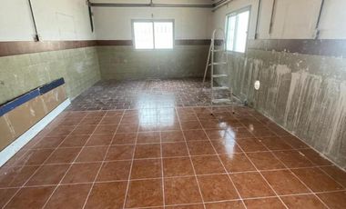Casa de tres ambientes en alquiler, APTO COMERCIAL