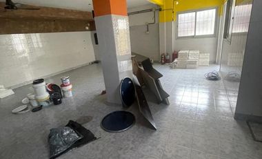 Casa de tres ambientes en alquiler, APTO COMERCIAL