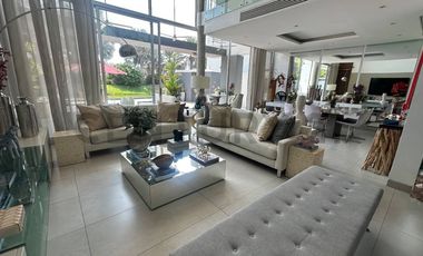 Vendo casa amplia en Isla Mocoli con vista al lago